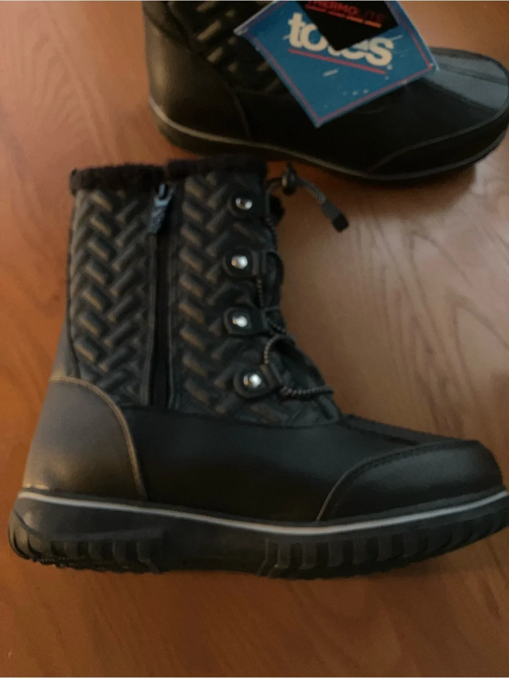 Black New Totes Girls size Quilted Winter Boots with Faux Fur Thermolite